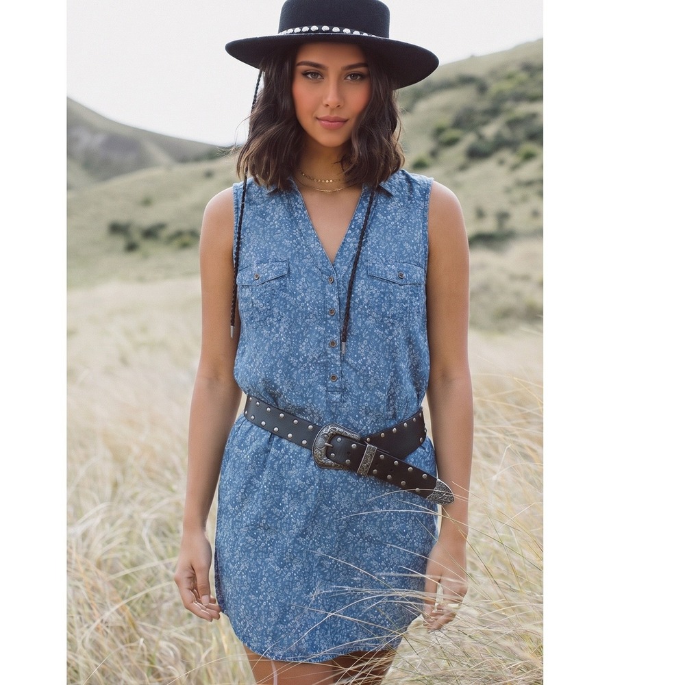 Eci new york 90's Floral Sleeveless Chambray Shift Mini Dress Size Large